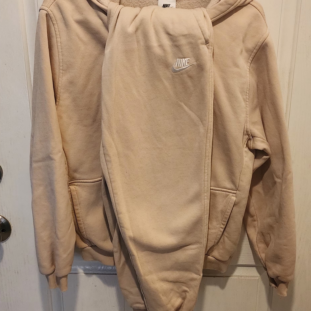 Nike Beige/Sand Drift Hoodie and Sweatpants Set